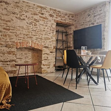 Appartement Centre Charmant 3 Pièces avec PARKING à Vannes Extérieur photo