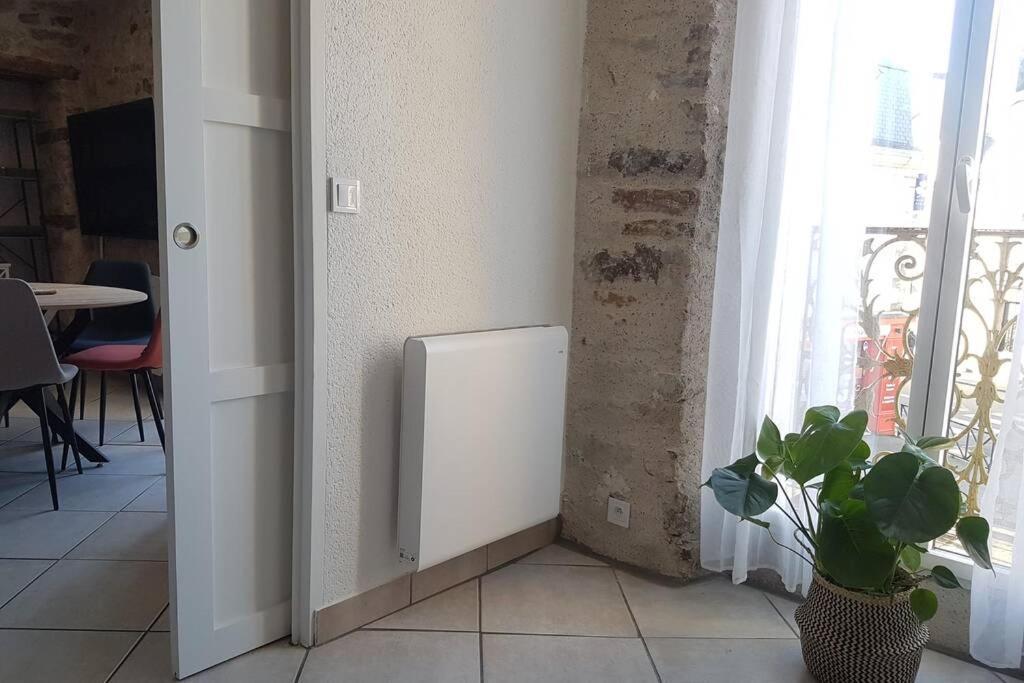 Appartement Centre Charmant 3 Pièces avec PARKING à Vannes Extérieur photo